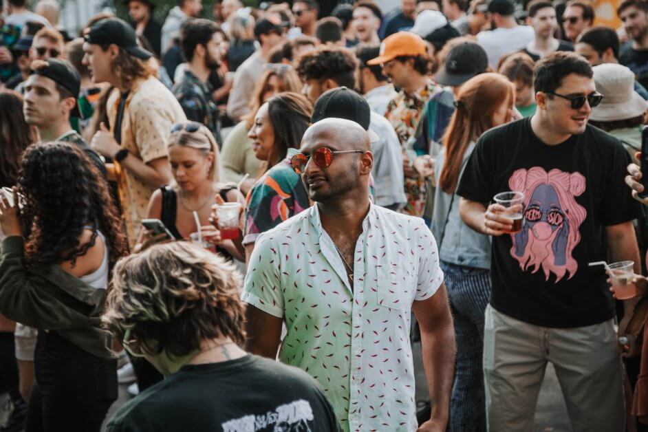 SHIPWREKS FT. THE SPONGES Quartyard